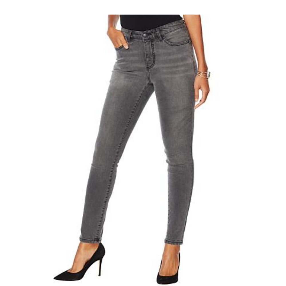 G by Giuliana Jeans 101 Skinny Valley Grey Wash 2 NWT